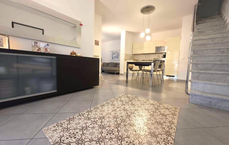 Appartamento in vendita a Massa