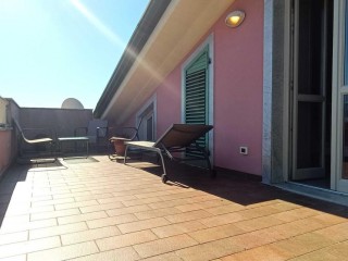 Appartamento in vendita a Marina di Massa