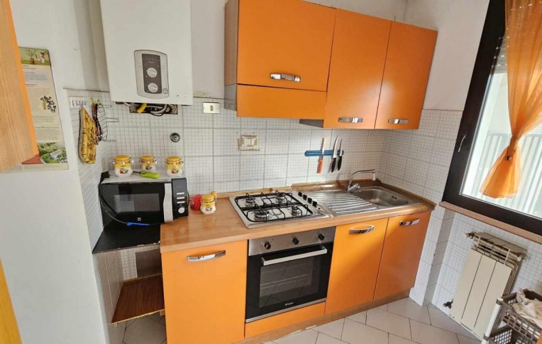 Appartamento in vendita a Massa