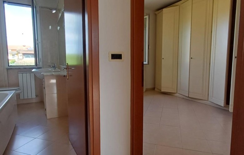 Villetta a schiera in vendita a Massa