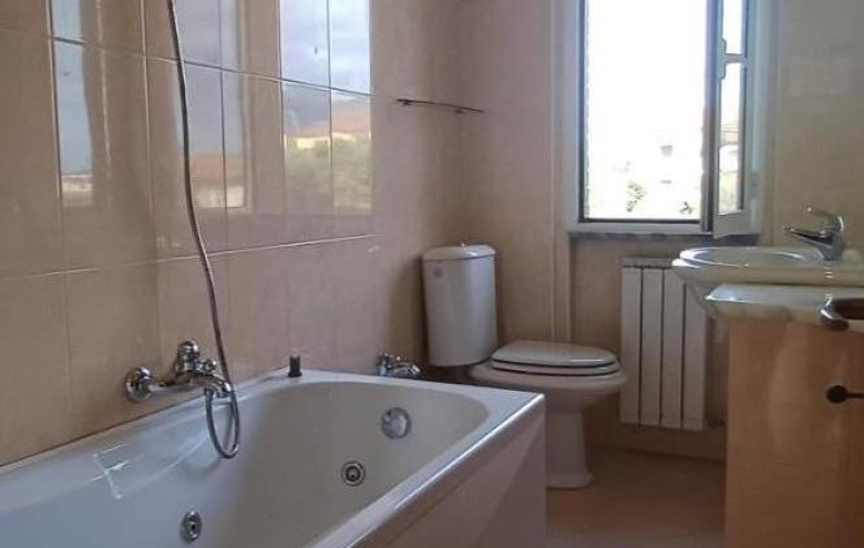 Villetta a schiera in vendita a Massa