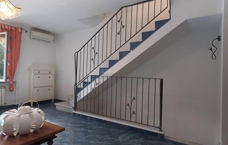 Villetta a schiera in vendita a Massa