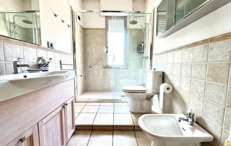 Appartamento in vendita a Massa