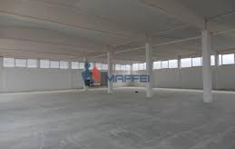 Capannone in vendita a Camaiore