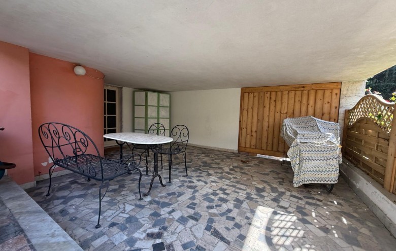 Villa singola in vendita a Carrara