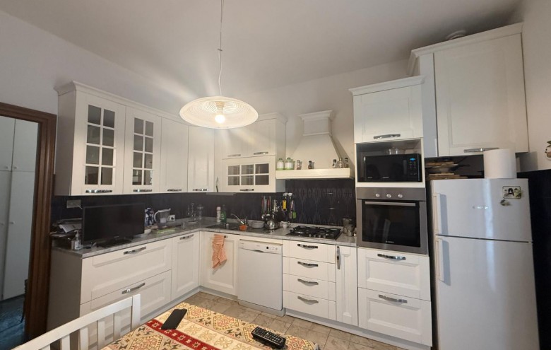 Villa singola in vendita a Carrara