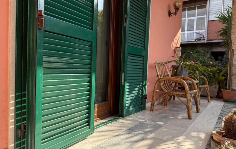 Villa singola in vendita a Carrara