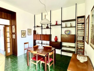 Villa singola in vendita a Marina di Carrara