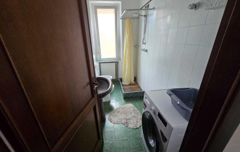 Villa singola in vendita a Carrara