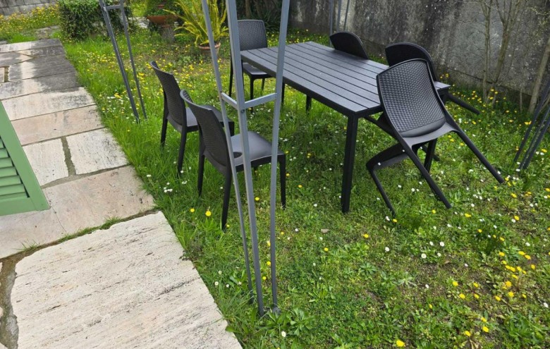 Villa singola in vendita a Carrara