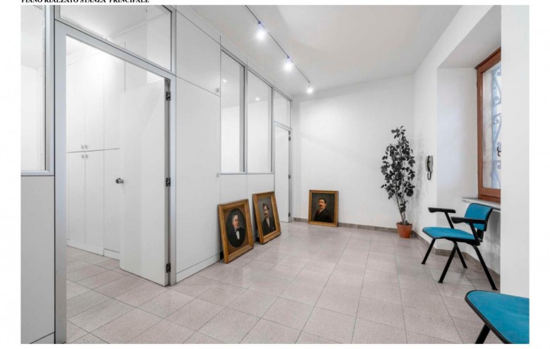 Ufficio in affitto a Massa