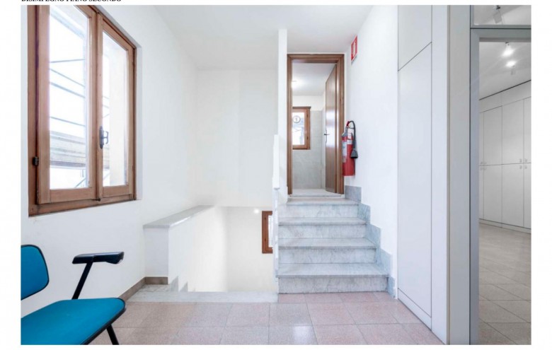 Ufficio in affitto a Massa