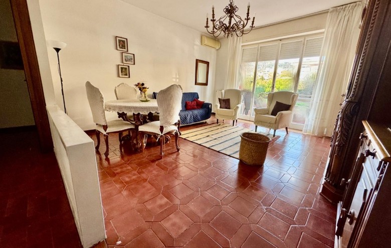 Appartamento in vendita a Massa