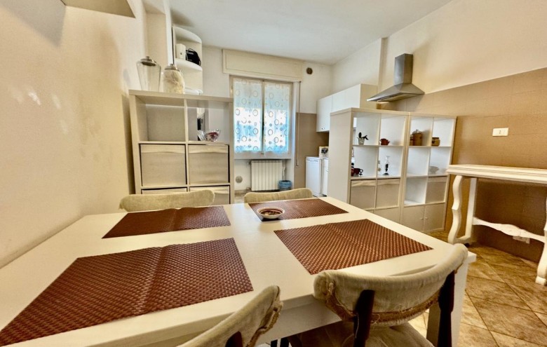 Appartamento in vendita a Massa