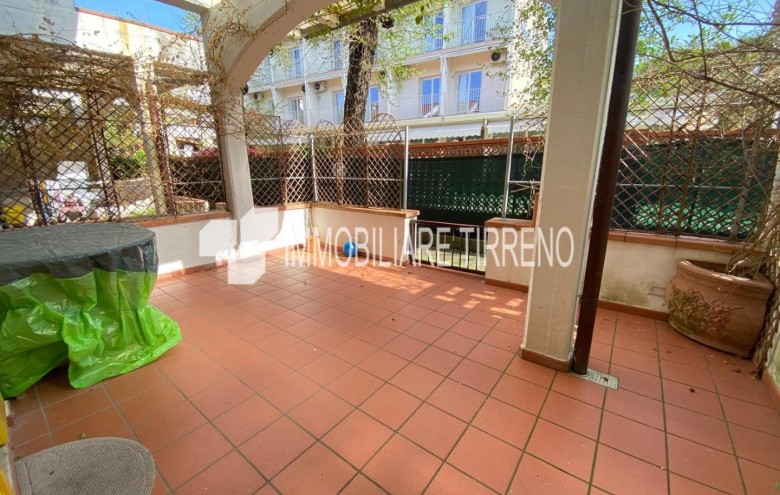 Villetta a schiera in vendita a Massa