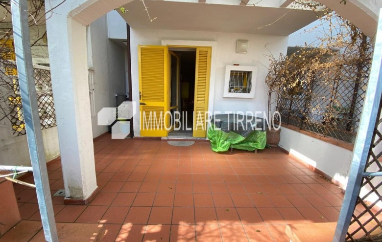 Villetta a schiera in vendita a Massa