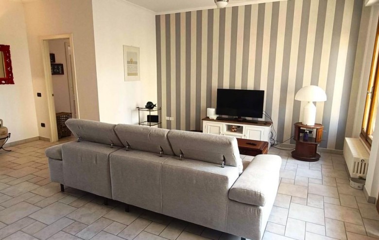 Appartamento in vendita a Massa