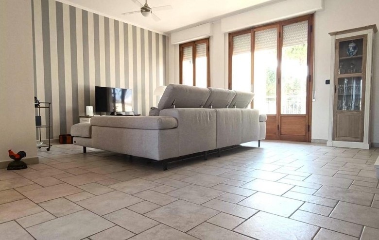 Appartamento in vendita a Massa