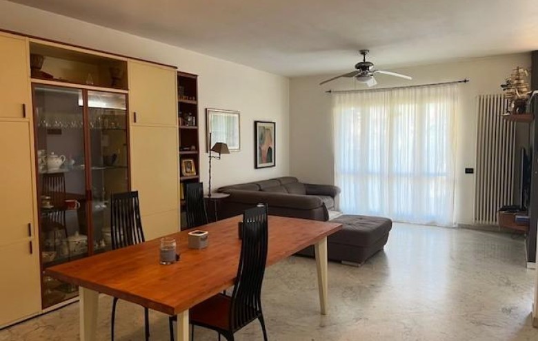 Villa singola in vendita a Massa