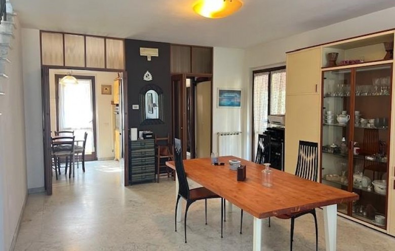 Villa singola in vendita a Massa