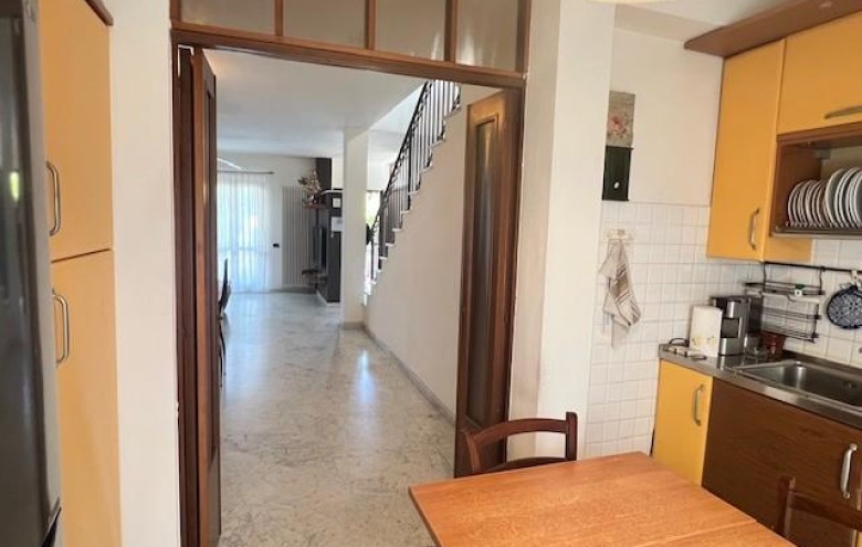 Villa singola in vendita a Massa