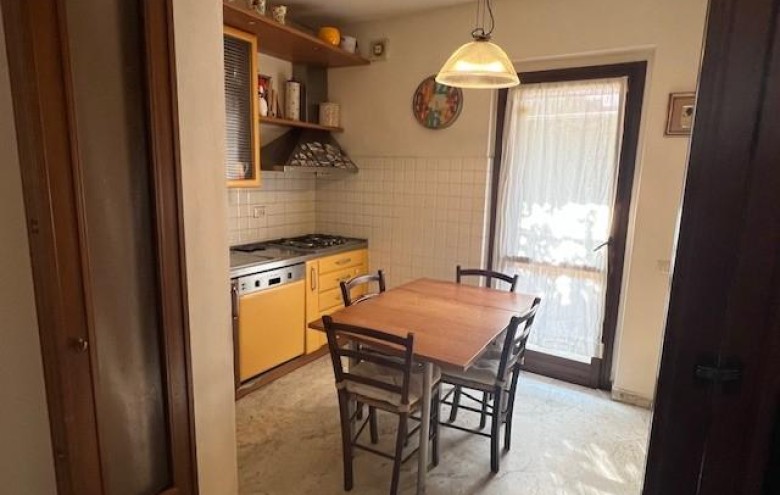 Villa singola in vendita a Massa