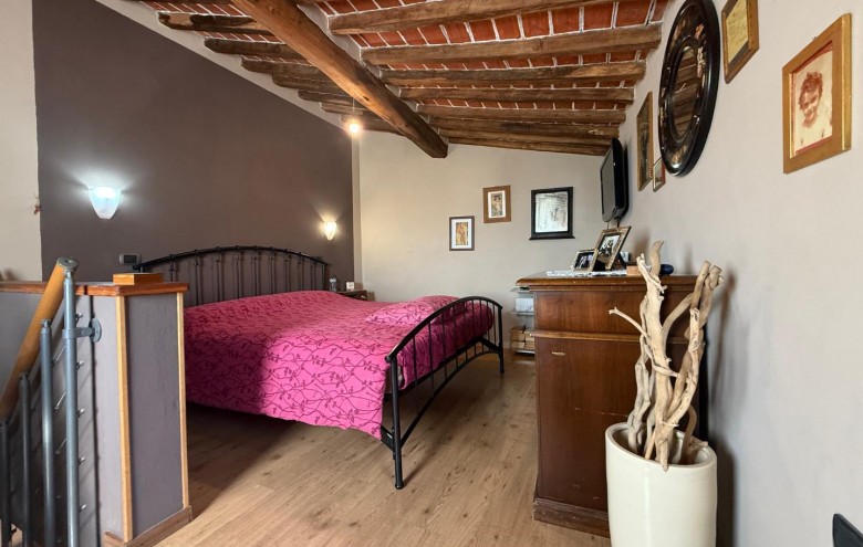 Terratetto in vendita a Massa