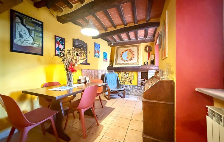 Terratetto in vendita a Massa