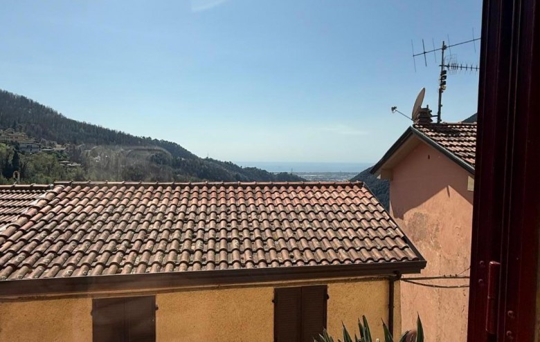 Terratetto in vendita a Massa