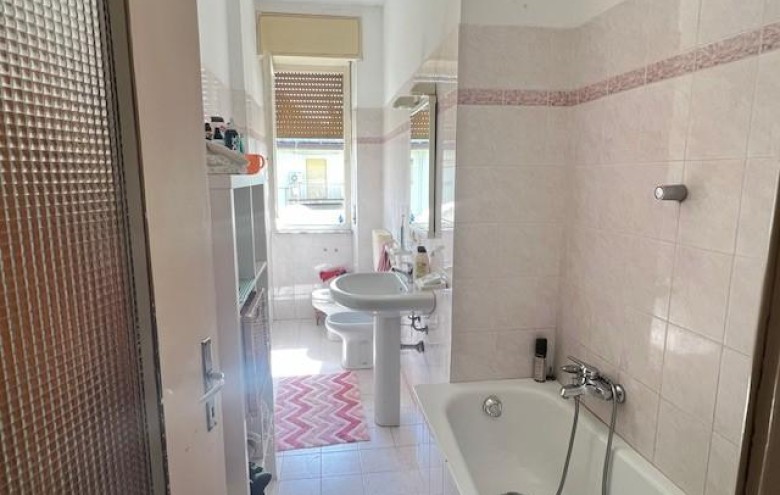 Appartamento in vendita a Massa