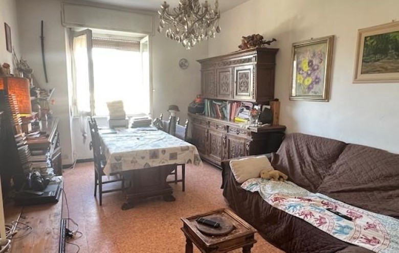 Appartamento in vendita a Massa