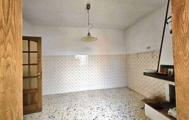 Bifamiliare in vendita a Massa