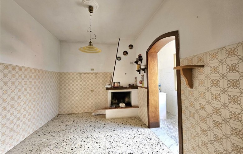 Bifamiliare in vendita a Massa