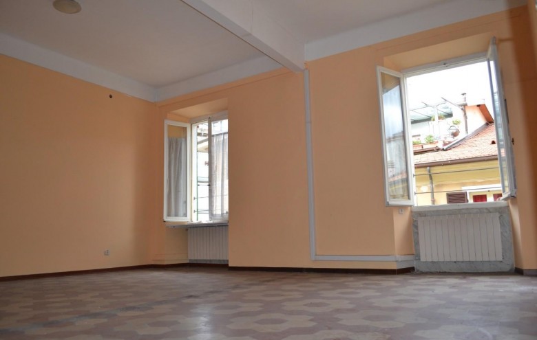 Appartamento in vendita a Massa