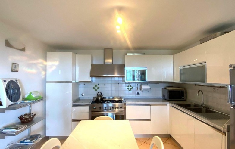 Villa singola in vendita a Massa