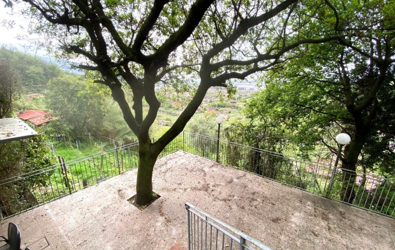 Villa singola in vendita a Massa