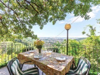 Villa singola in vendita a Massa