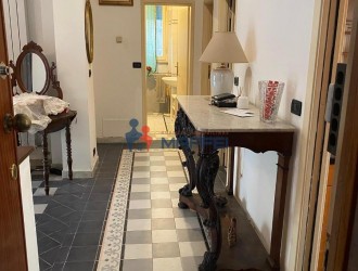 Appartamento in vendita a Viareggio