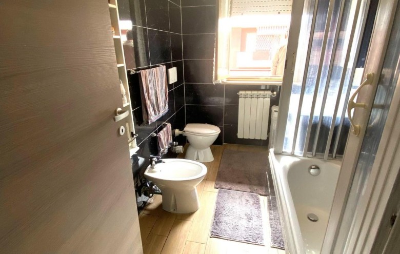 Appartamento in vendita a Carrara