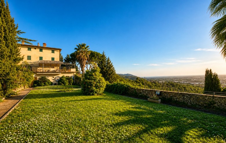 Villa singola in vendita a Camaiore
