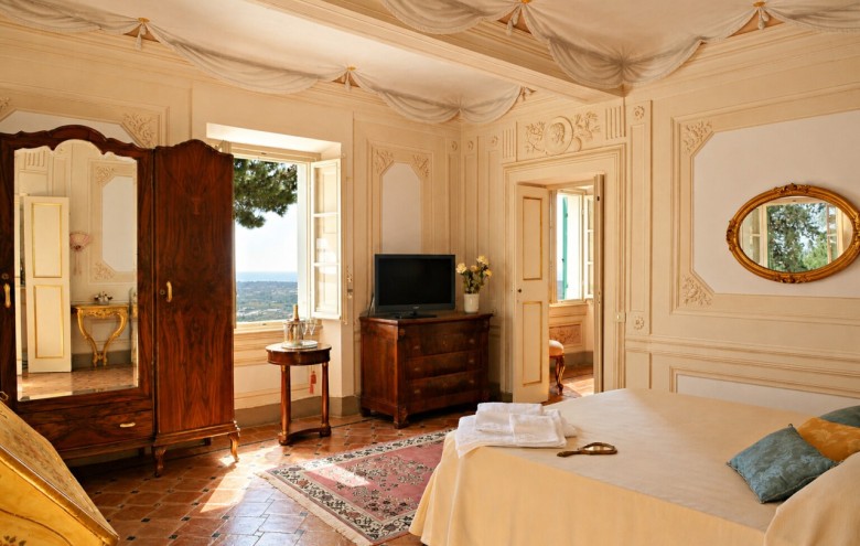 Villa singola in vendita a Camaiore