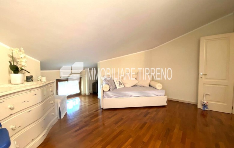 Appartamento in vendita a Massa