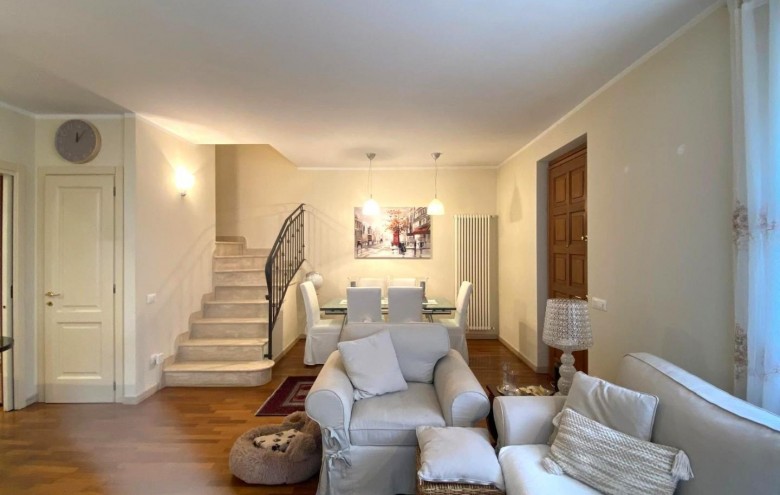 Appartamento in vendita a Massa