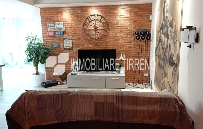 Villa singola in vendita a Massa