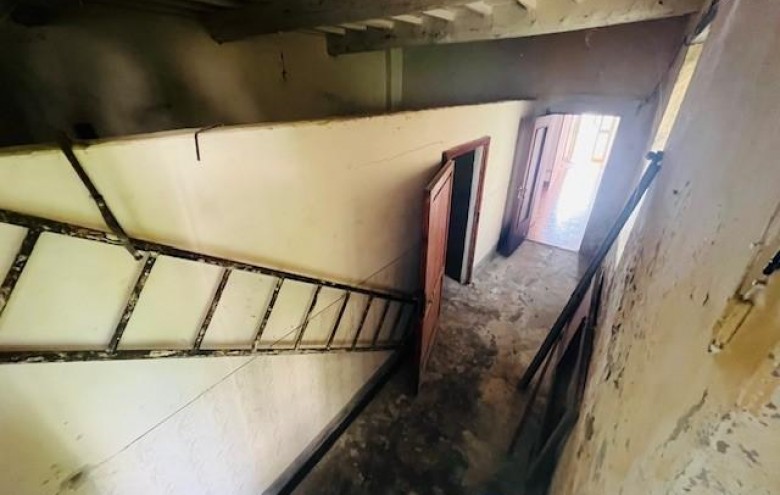Appartamento in vendita a Montignoso
