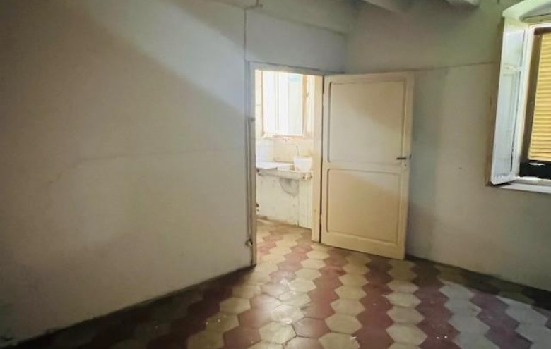 Appartamento in vendita a Montignoso
