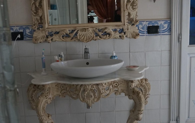 Casa semi indipendente in vendita a Carrara