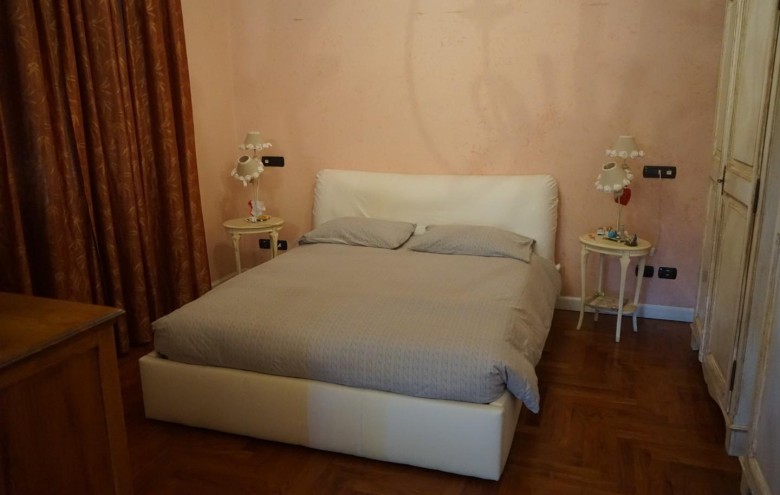 Casa semi indipendente in vendita a Carrara