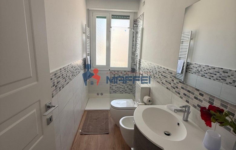 Appartamento in vendita a Viareggio