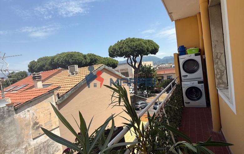 Appartamento in vendita a Viareggio